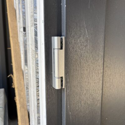 Antraciete Kunststof Deur met Kozijn - Penscharnieren - Volledig Paneel