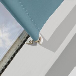 lichtdoorlatend-rolgordijn-014-denimblauw-fakro-ars