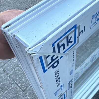 Draaikiep raam - 900x800 (bxh) - licht beschadigd
